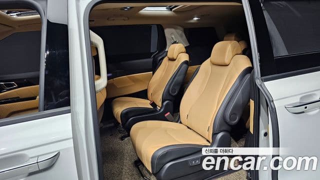 Kia Carnival 4세대 Signature, 2022 12