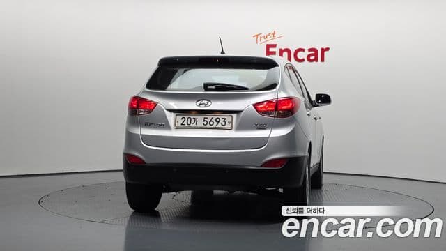 Hyundai Tucson ix Luxury, 2010 4
