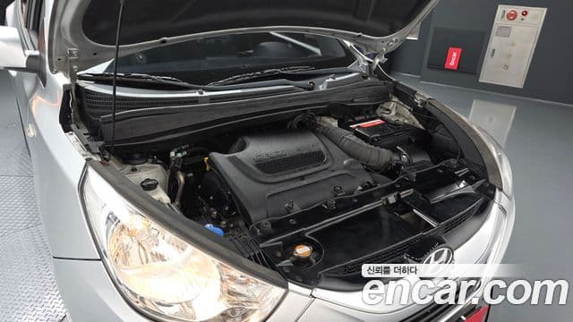 Hyundai Tucson ix Luxury, 2010 6