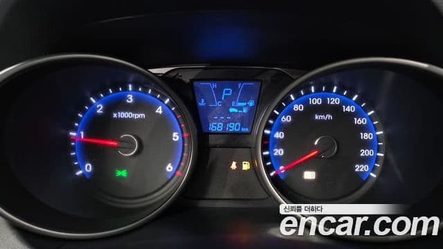 Hyundai Tucson ix Luxury, 2010 8