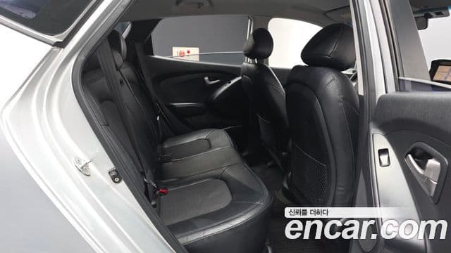 Hyundai Tucson ix Luxury, 2010 12