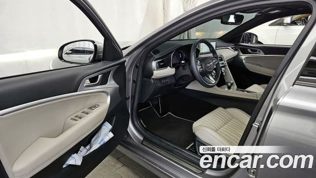 Genesis The / новый New G70 슈팅브레이크, 2023 10