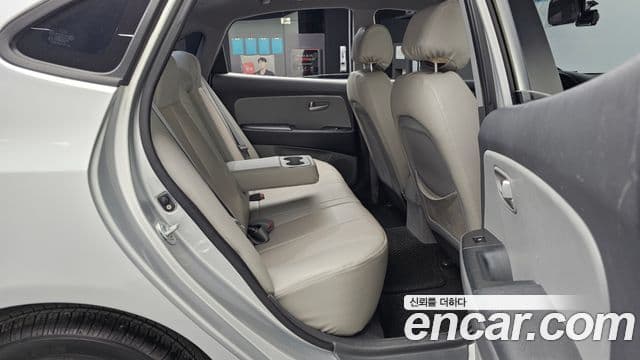 Hyundai Avante HD Luxury, 2009 12