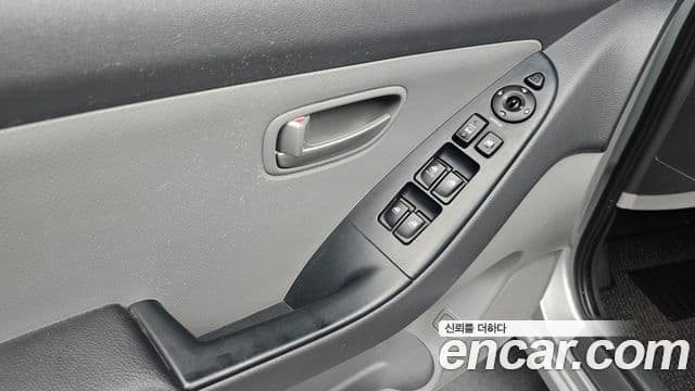 Hyundai Avante HD Luxury, 2009 18