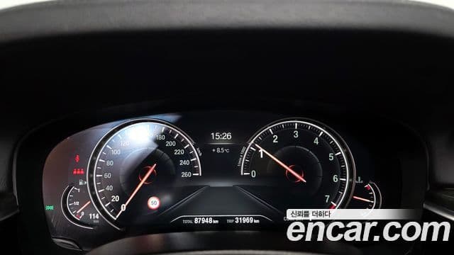 BMW 5시리즈 (G30) 540i xDrive M Sport Plus, 2018 8