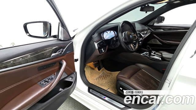BMW 5시리즈 (G30) 540i xDrive M Sport Plus, 2018 10