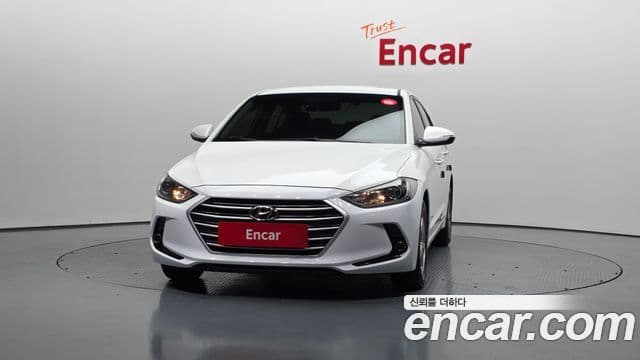 Hyundai Avante AD 1.6 e-VGT Smart, 2016 3