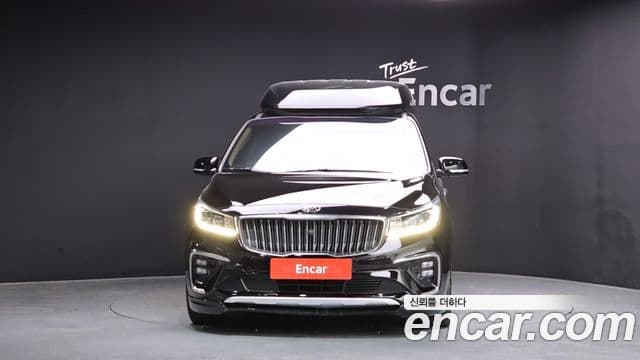 Kia The / новый New Carnival Noblesse Special, 2019 3