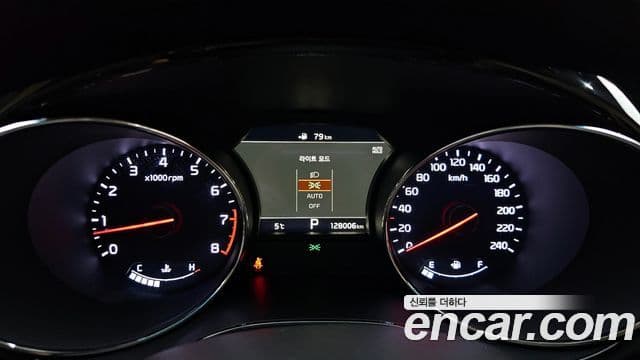 Kia The / новый New Carnival Noblesse Special, 2019 8