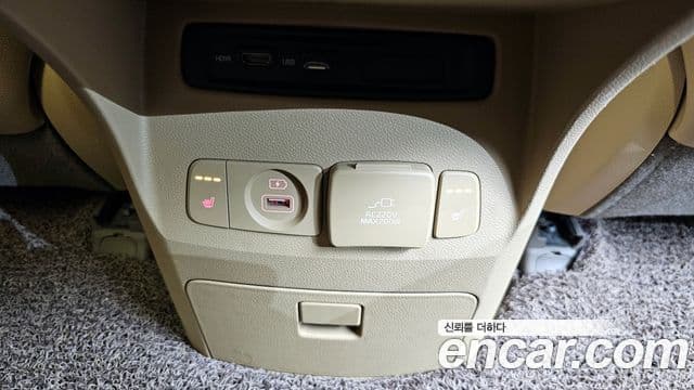 Kia The / новый New Carnival Noblesse Special, 2019 18