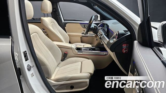 Mercedes-Benz GLB-класс X247 GLB220, 2021 10