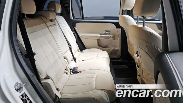 Mercedes-Benz GLB-класс X247 GLB220, 2021 13