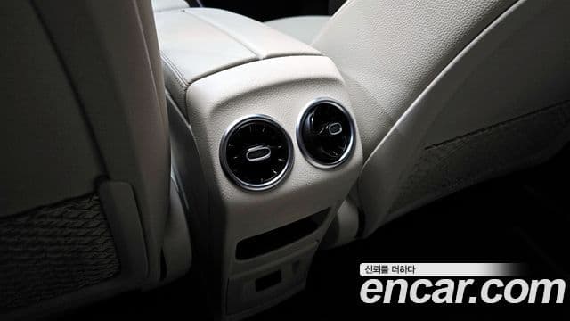 Mercedes-Benz GLB-класс X247 GLB220, 2021 18