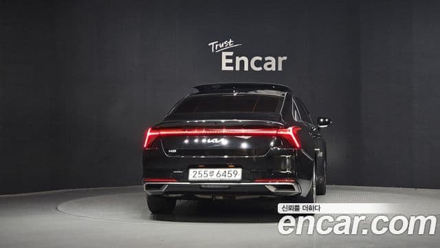 Kia K8 Signature, 2022 4