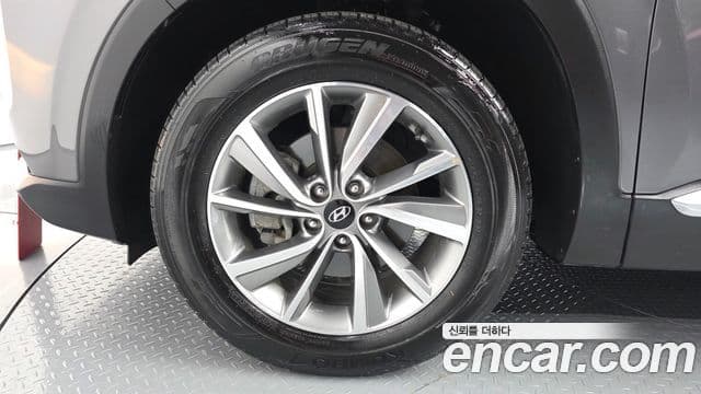 Hyundai Santa Fe TM Exclusive, 2020 все фото