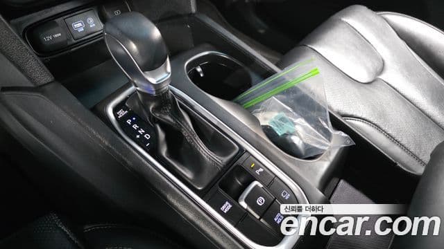 Hyundai Santa Fe TM Exclusive, 2020 9