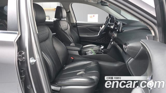 Hyundai Santa Fe TM Exclusive, 2020 11