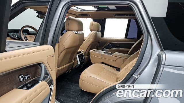 Land Rover Range Rover 5세대 D350 HSE, 2023 11