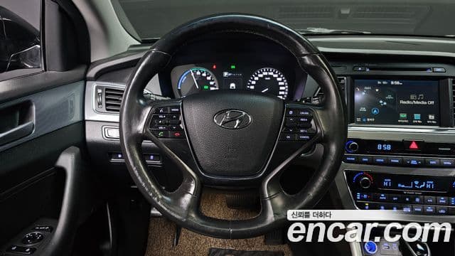 Hyundai LF Sonata гибрид Premium, 2015 13