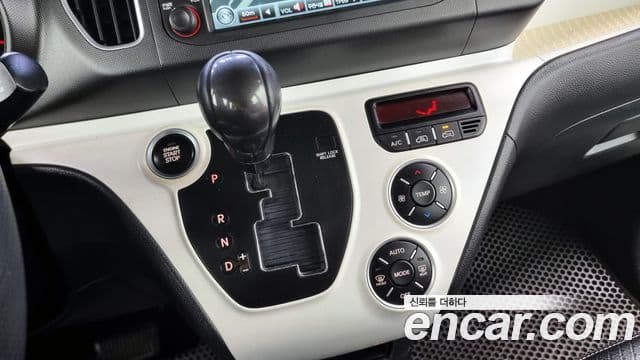 Kia Ray Prestige, 2013 9