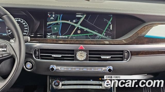 Genesis G90 Luxury, 2022 14