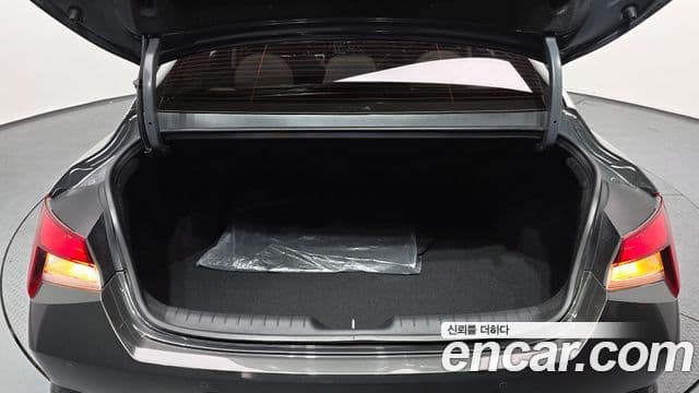 Hyundai Avante (CN7) Modern, 2023 20