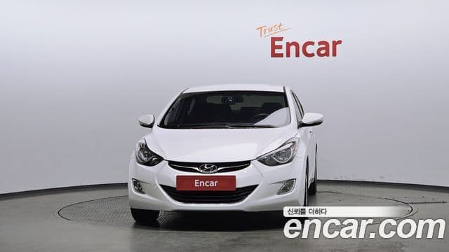 Hyundai Avante MD Premier, 2012 3