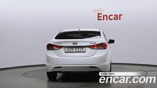 Hyundai Avante MD Premier, 2012 4