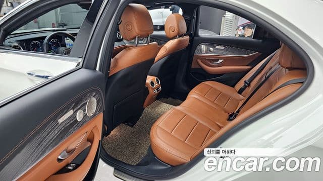 Mercedes-Benz E-класс W213 AMG Line, 2021 11