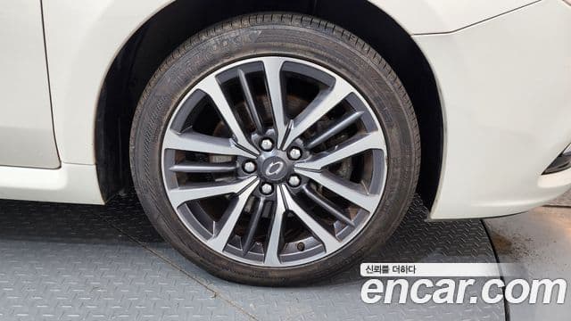 Renault Korea(Samsung) SM7 Nova LPLI 2.0 LPe такси-аренда, 2017 все фото