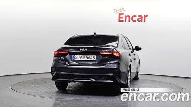 Kia The / новый New K3 2세대 Trendy, 2022 4