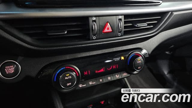 Kia The / новый New K3 2세대 Trendy, 2022 20