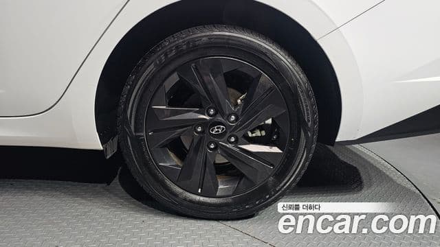 Hyundai Avante (CN7) Modern, 2023 все фото