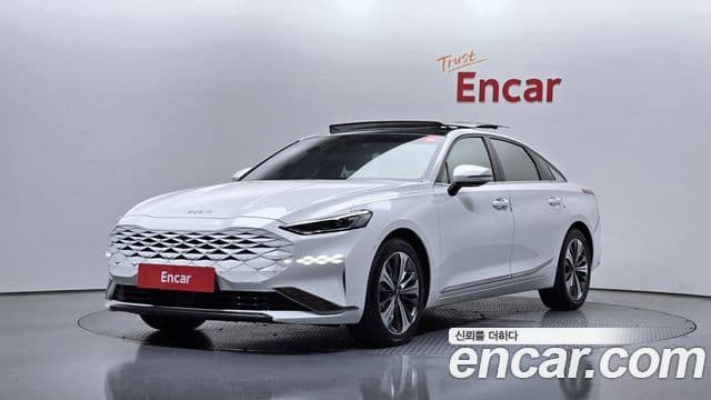 Kia K8 гибрид Signature, 2022 1