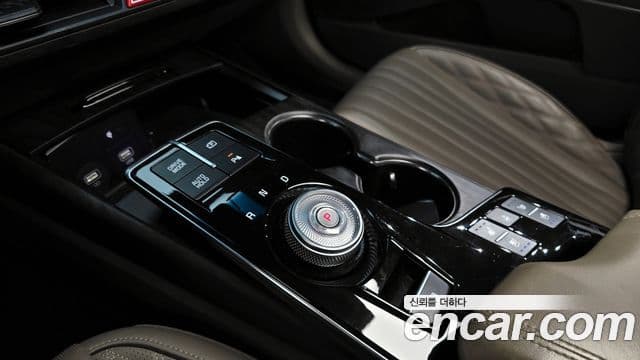 Kia K8 гибрид Signature, 2022 9