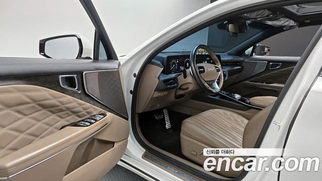 Kia K8 гибрид Signature, 2022 11