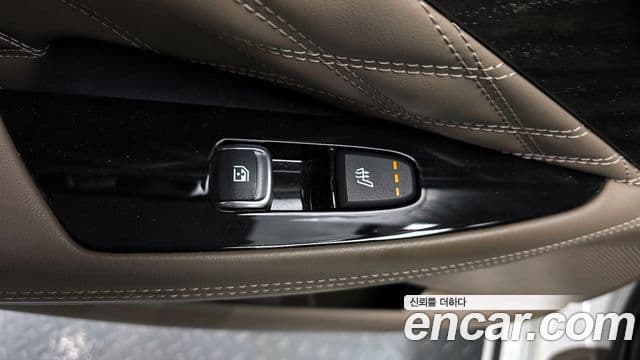 Kia K8 гибрид Signature, 2022 17