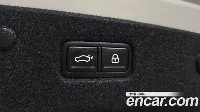 Kia K8 гибрид Signature, 2022 20