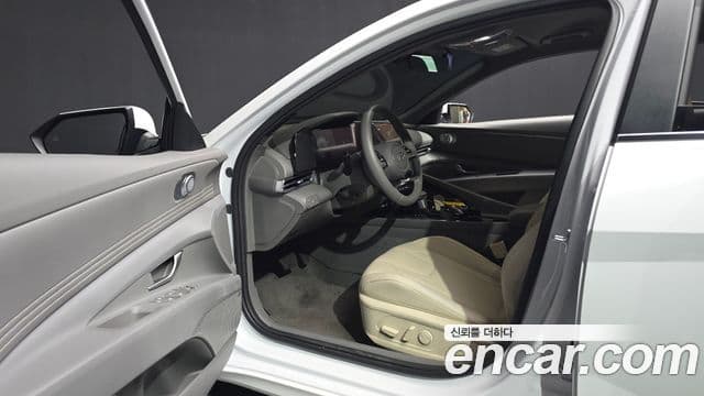 Hyundai The / новый New Avante (CN7) Inspiration, 2025 10