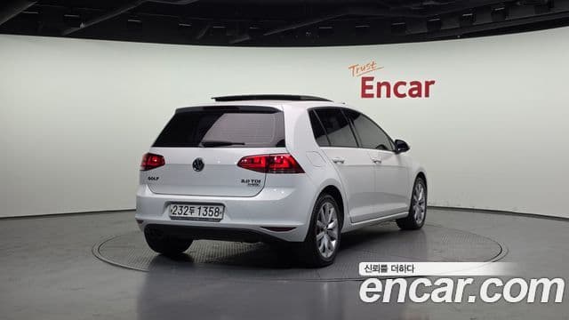 Volkswagen Гольф 7세대, 2016 2
