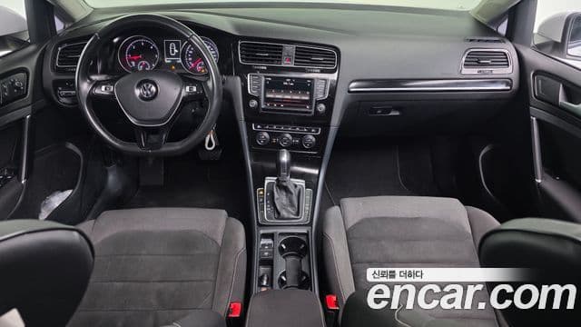 Volkswagen Гольф 7세대, 2016 7