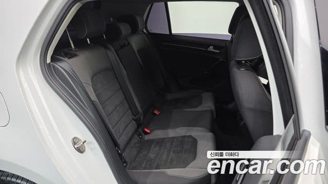 Volkswagen Гольф 7세대, 2016 12