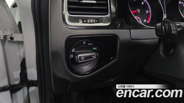 Volkswagen Гольф 7세대, 2016 19