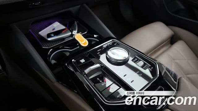 BMW 5시리즈 (G60) 523d xDrive M Sport, 2024 9