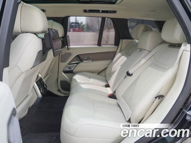 Land Rover Range Rover 5세대 P530 AB, 2024 13