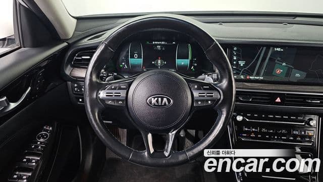 Kia K7 Premier гибрид Signature, 2020 16