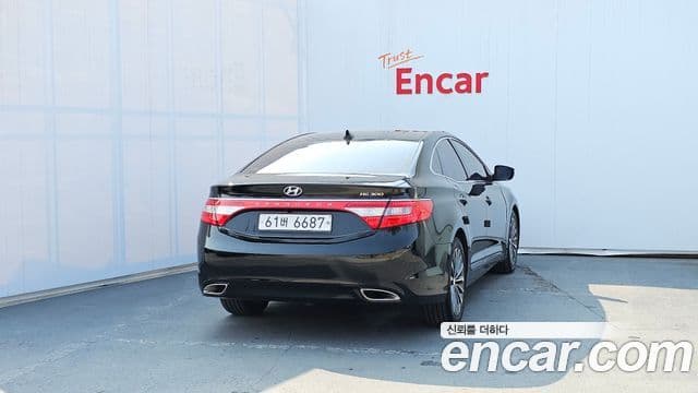 Hyundai Grandeur HG Premium, 2013 4