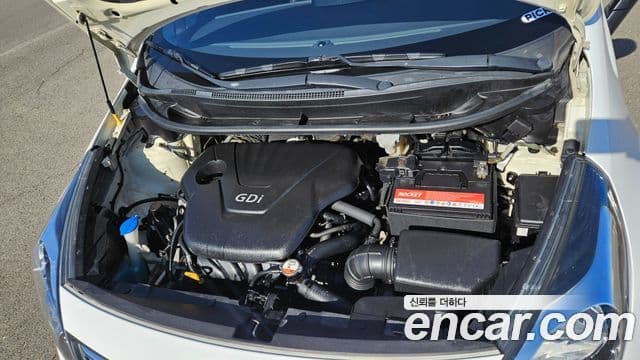 Kia All New Pride Luxury, 2012 6