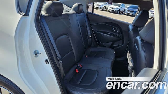 Kia All New Pride Luxury, 2012 12