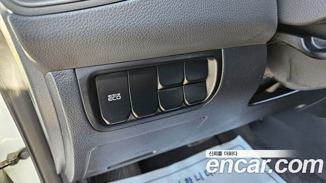 Kia All New Pride Luxury, 2012 14